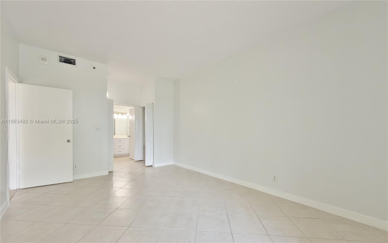 PARC CENTRAL AVENTURA EAS - Residential