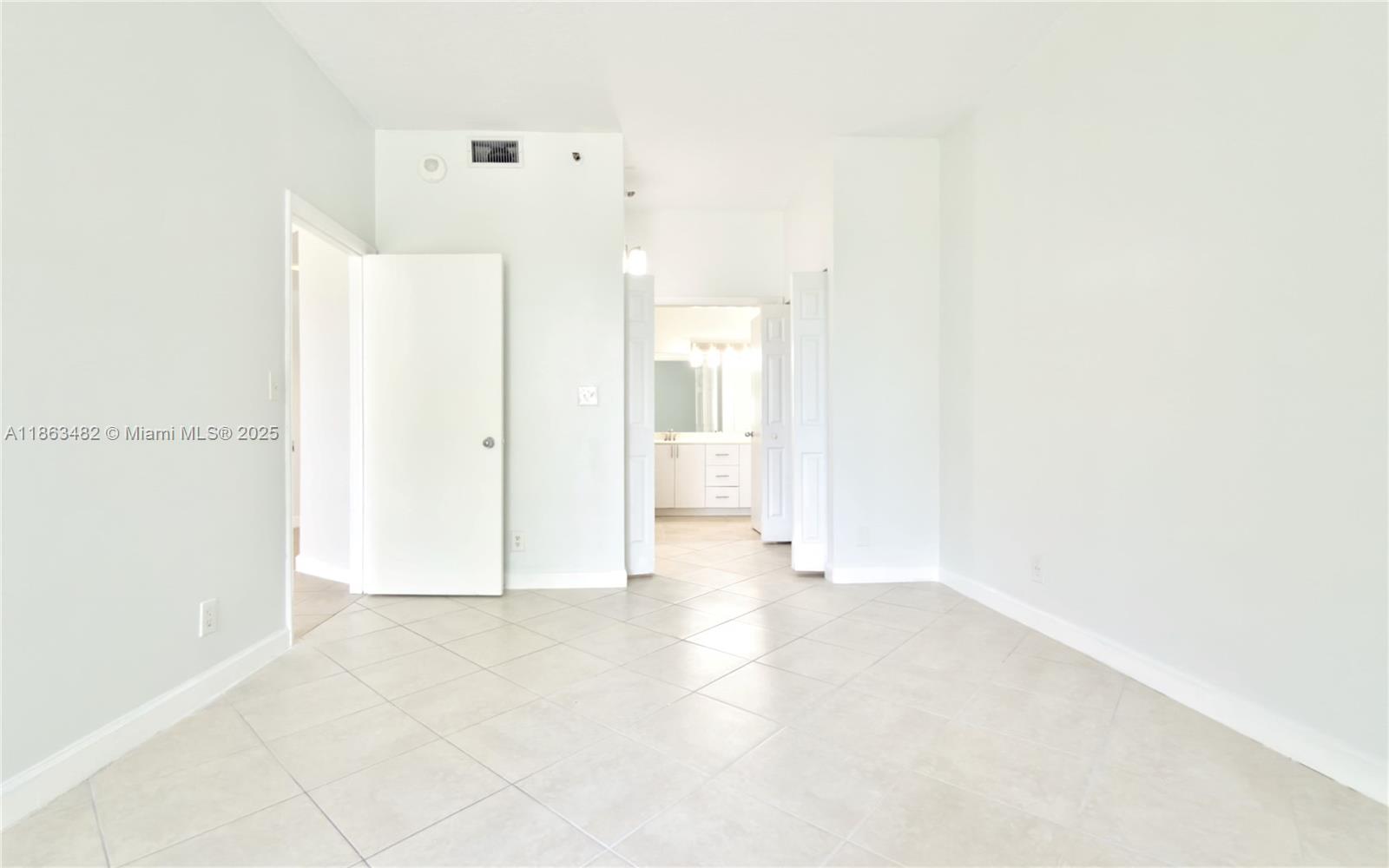 PARC CENTRAL AVENTURA EAS - Residential