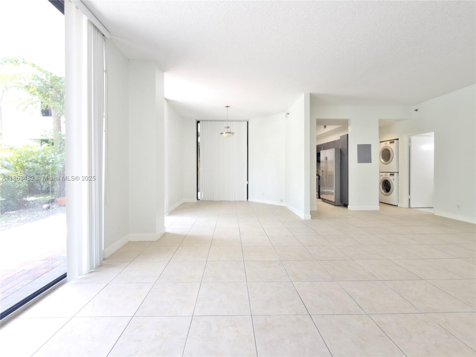 PARC CENTRAL AVENTURA EAS - Residential