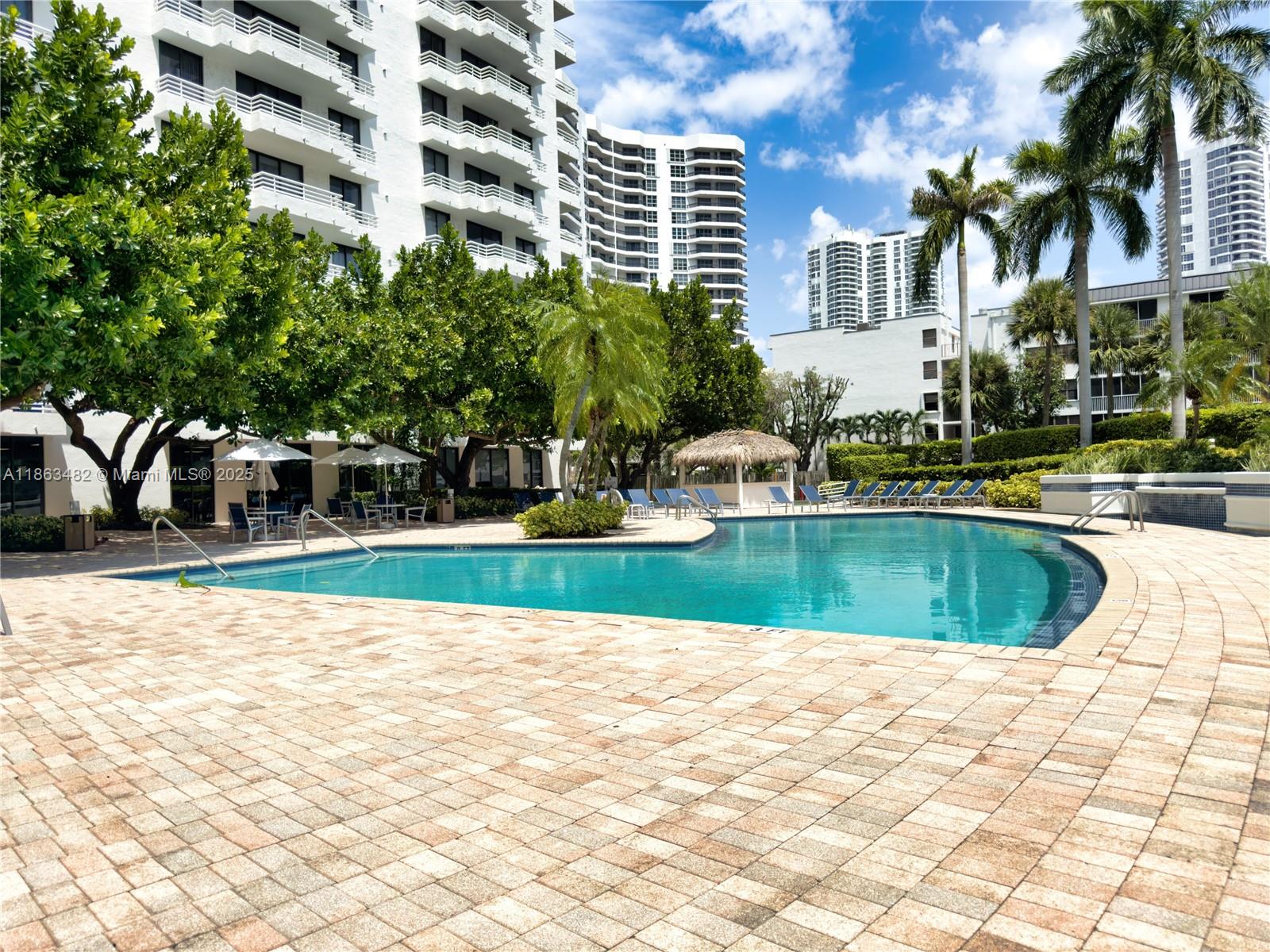 PARC CENTRAL AVENTURA EAS - Residential