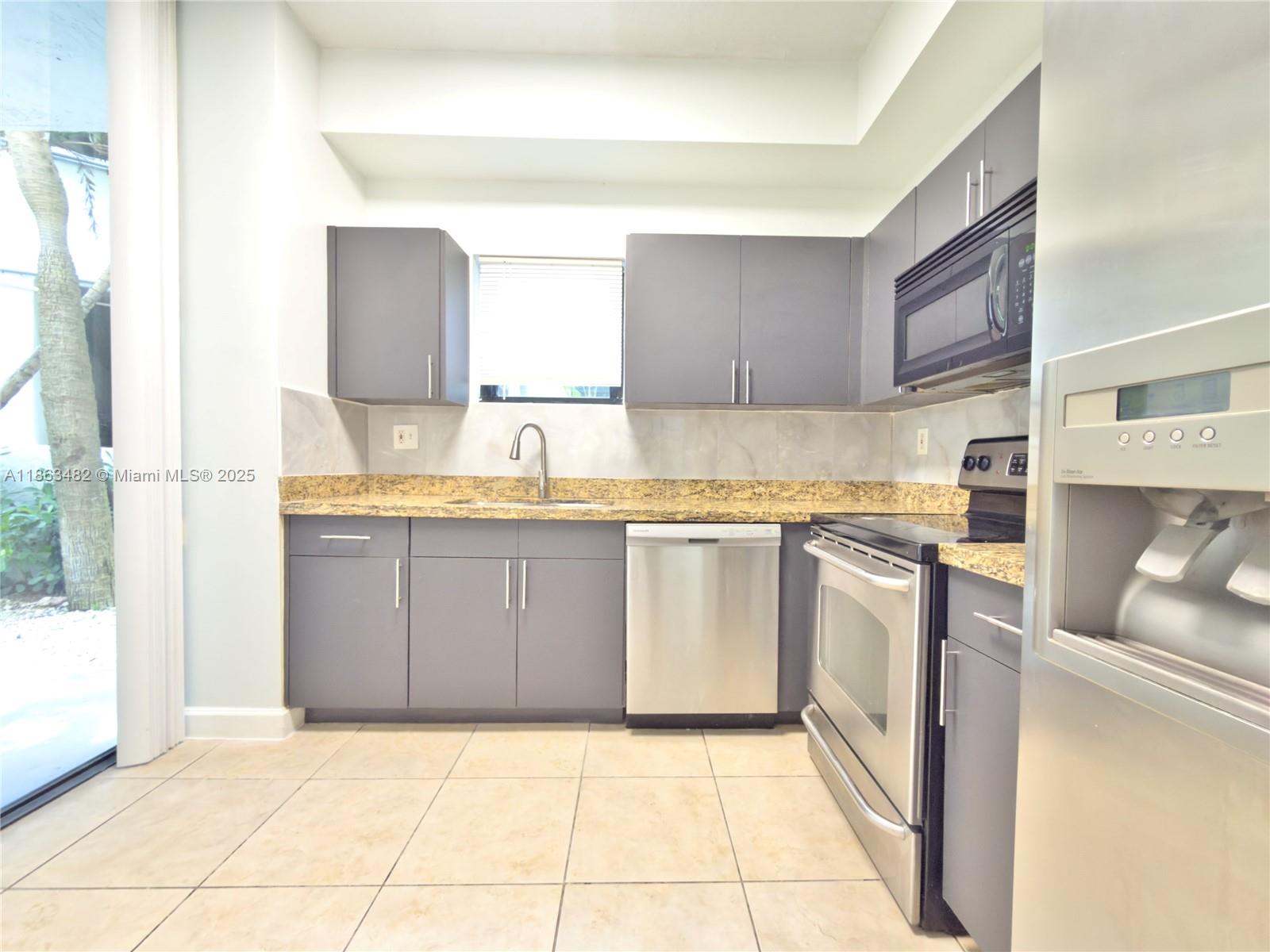 3300 NE 192nd St 118