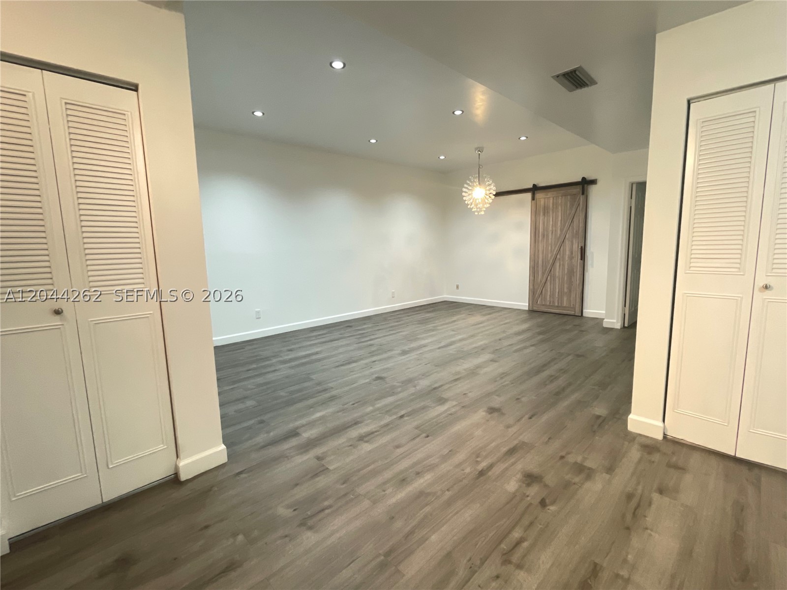 7022 Edgemere Ter
