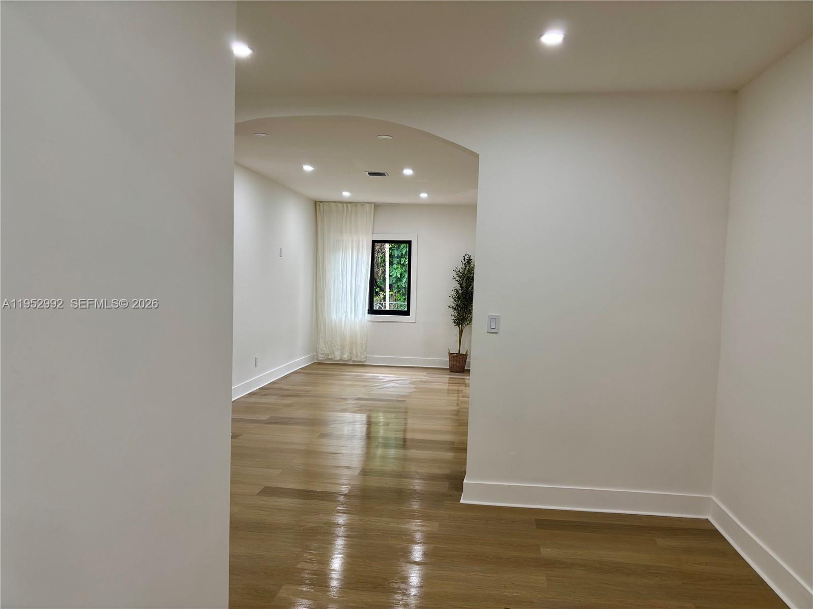 CORAL GABLES GRANADA SEC - Residential