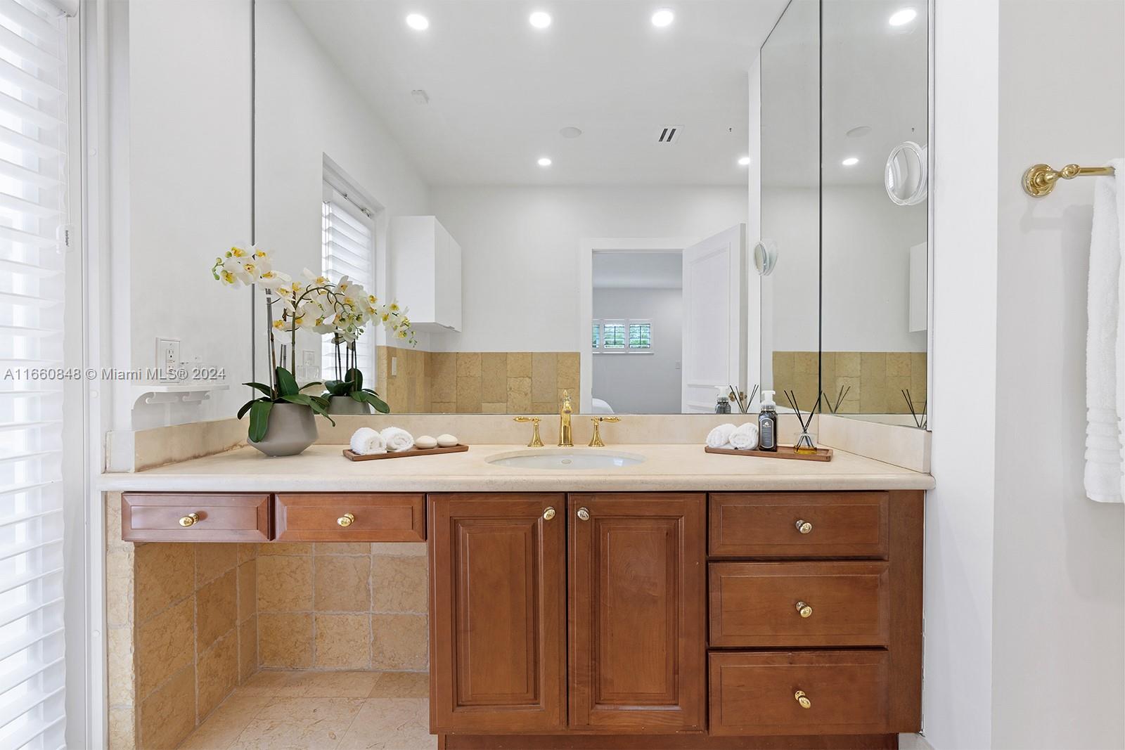 OLD CUTLER BAY SEC 1 - Residential