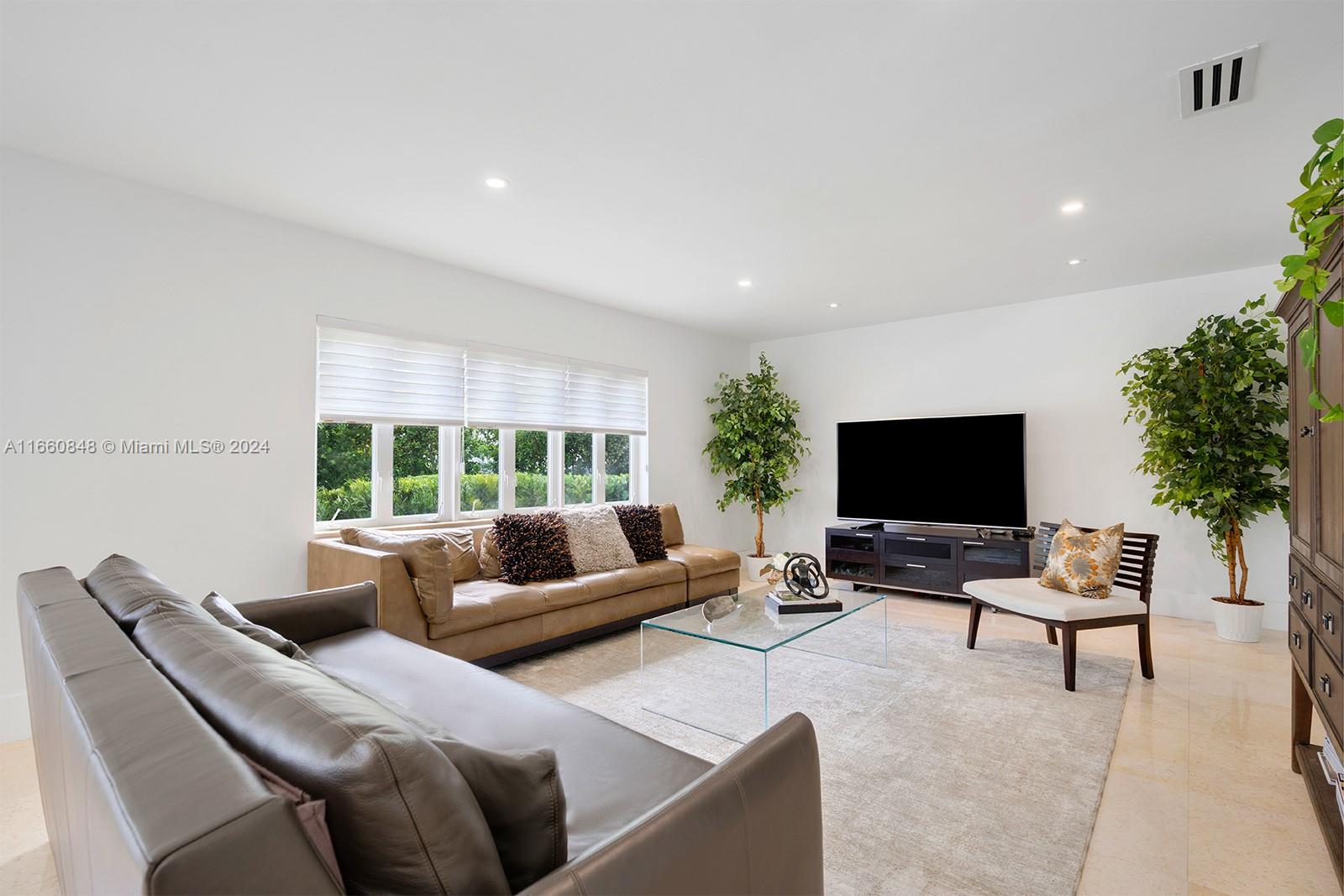 OLD CUTLER BAY SEC 1 - Residential