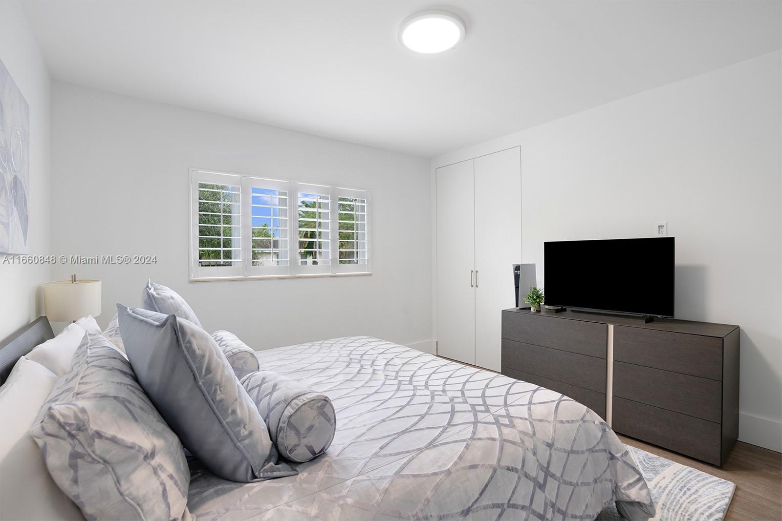 OLD CUTLER BAY SEC 1 - Residential