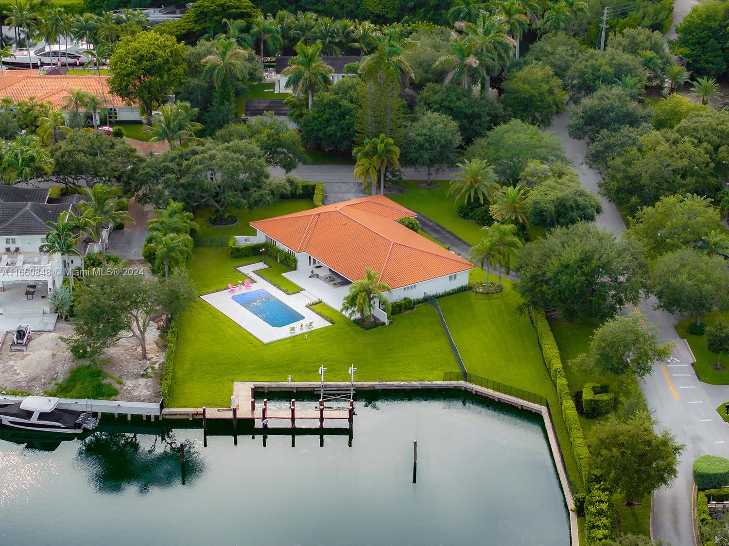 OLD CUTLER BAY SEC 1 - Residential