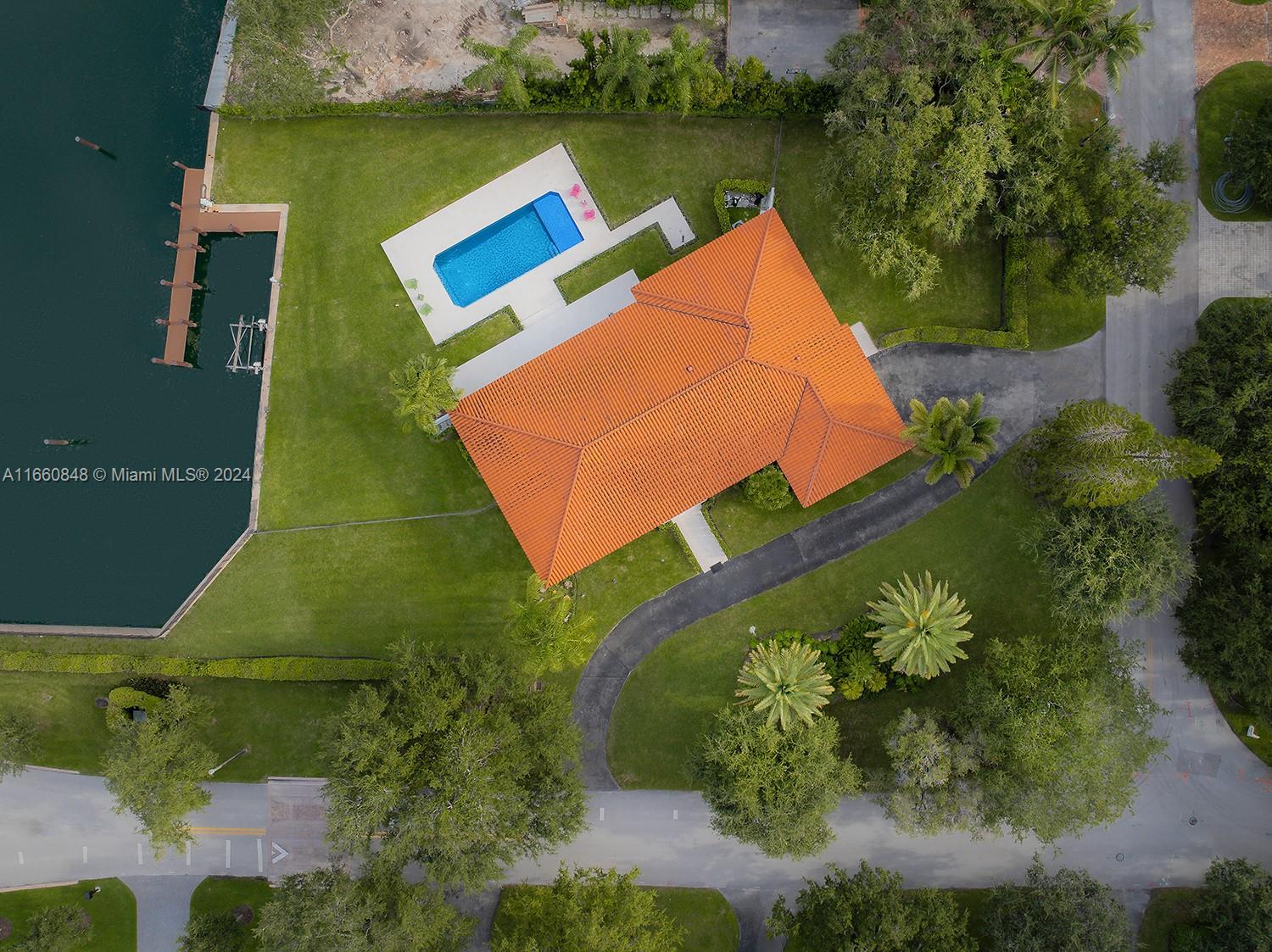 OLD CUTLER BAY SEC 1 - Residential