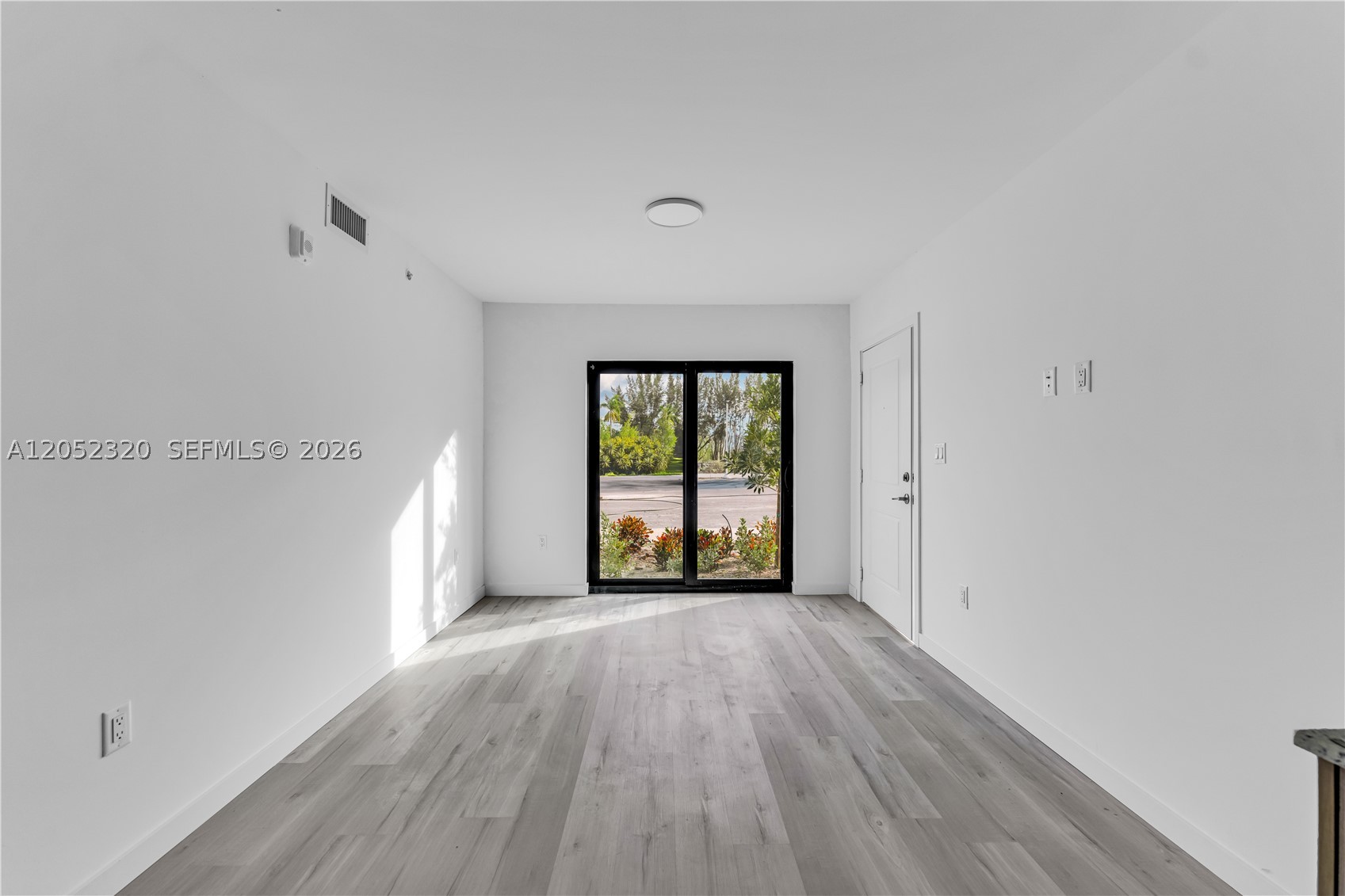 175 NW 160TH ST 113