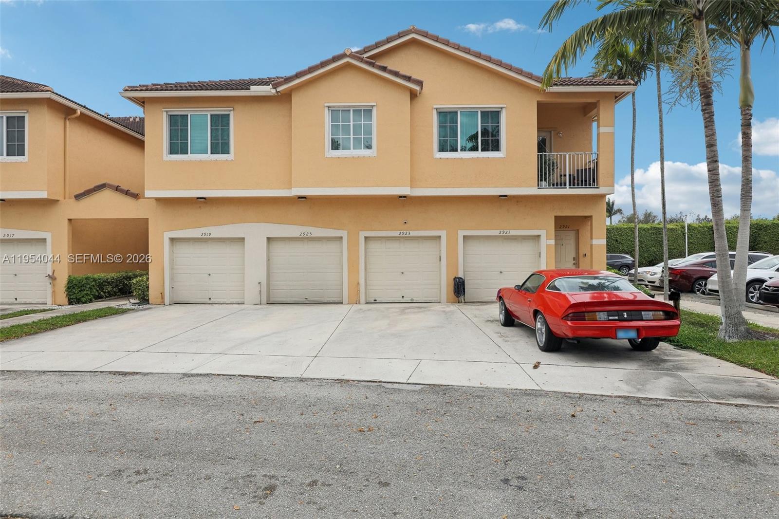 CRESTWOOD AT CAROLINA CON - Residential