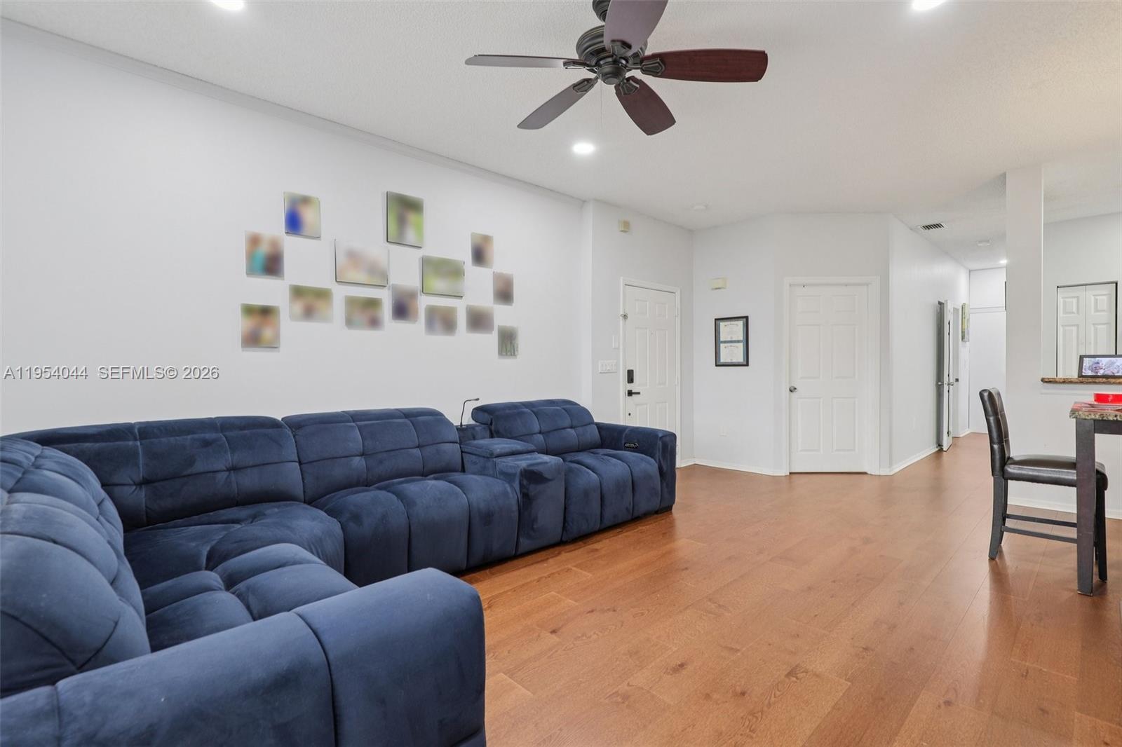 CRESTWOOD AT CAROLINA CON - Residential