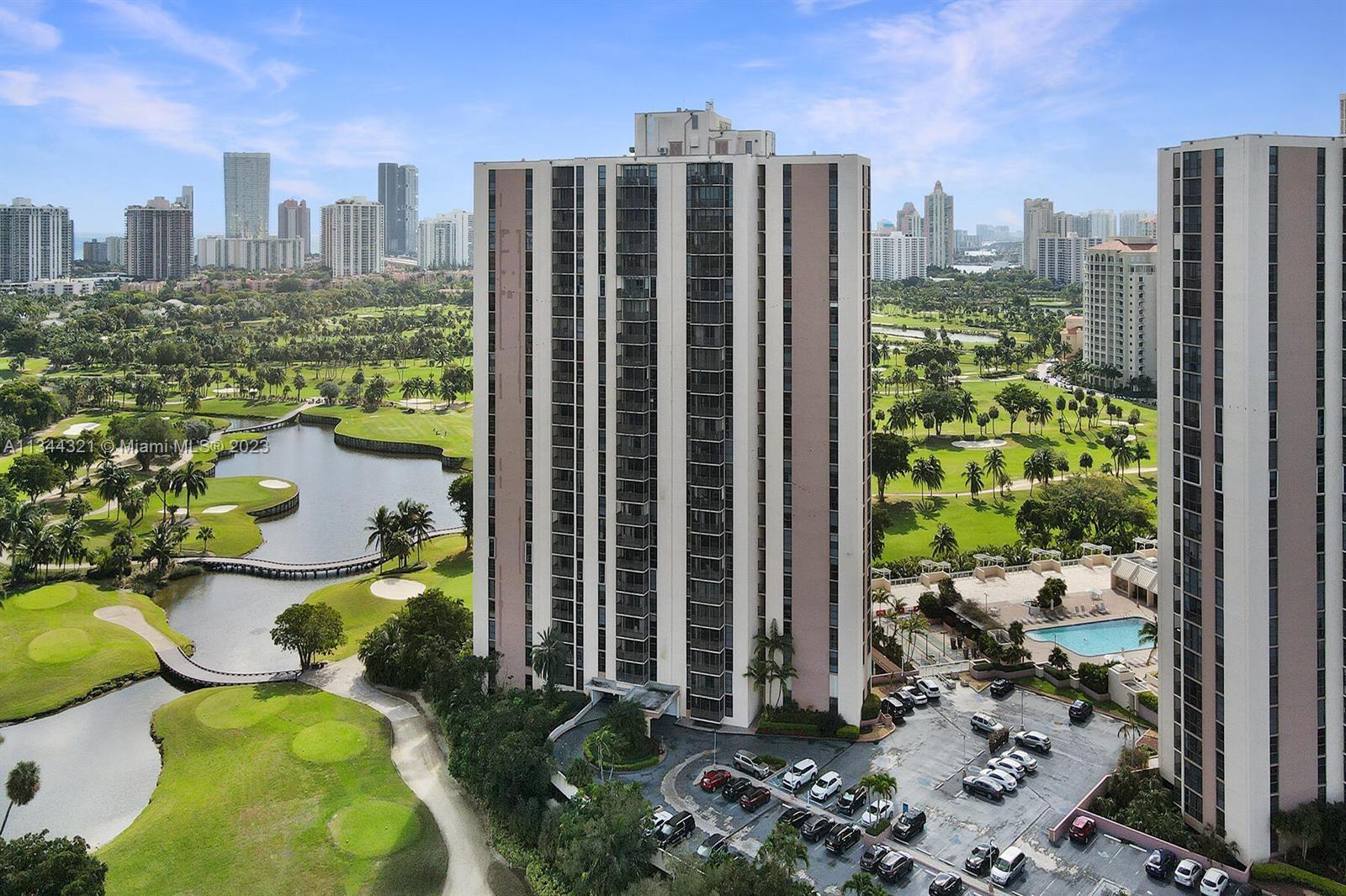 20379 W Country Club Dr 1837