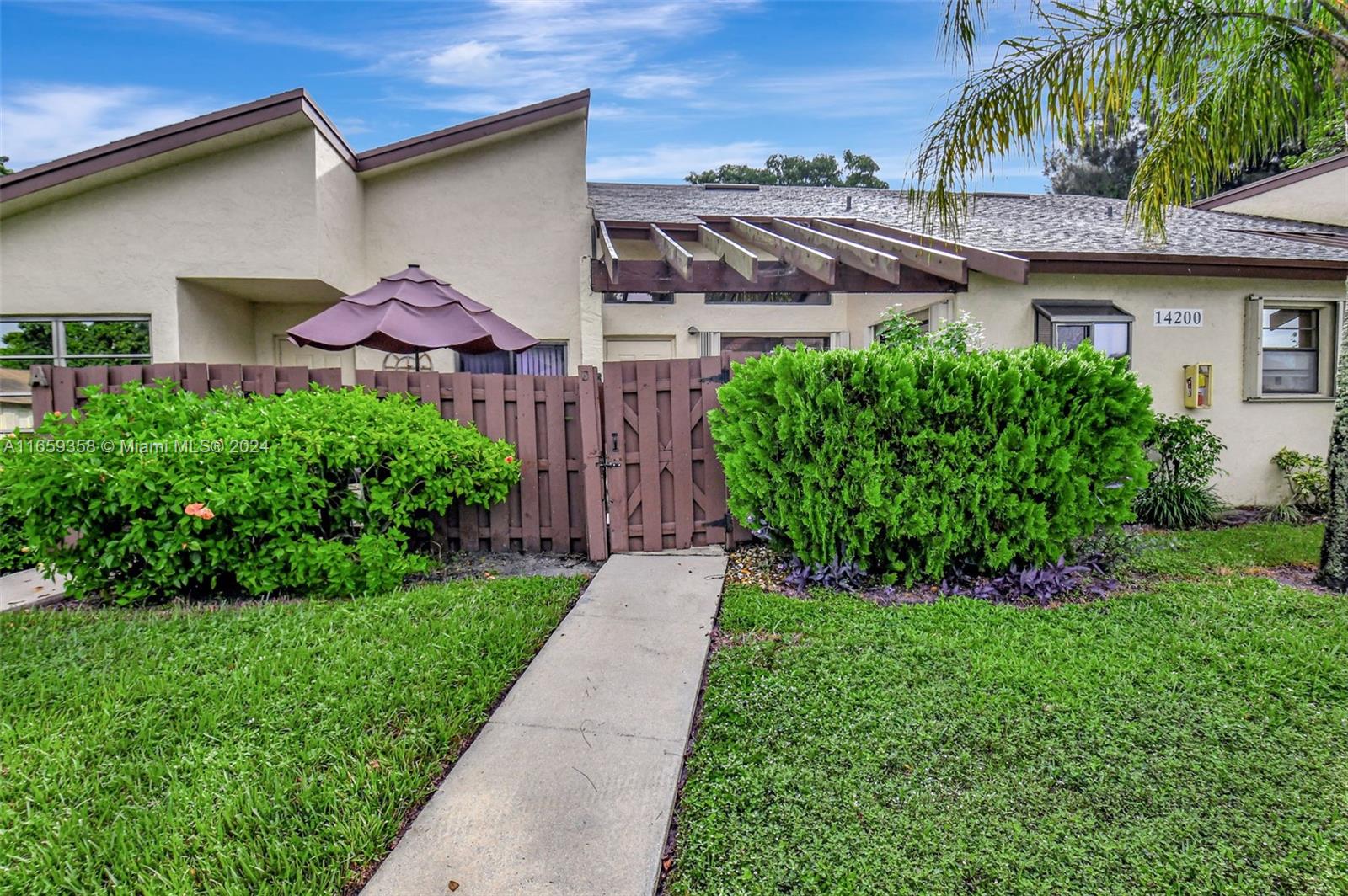 HIGH POINT OF DELRAY WES - Residential