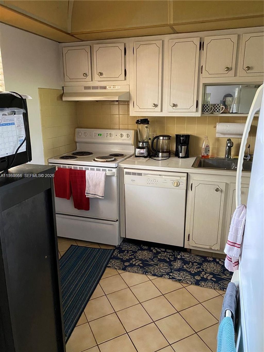 Photo of 1035 Country Club Dr #104, Margate, FL 33063 (MLS # A11984666)