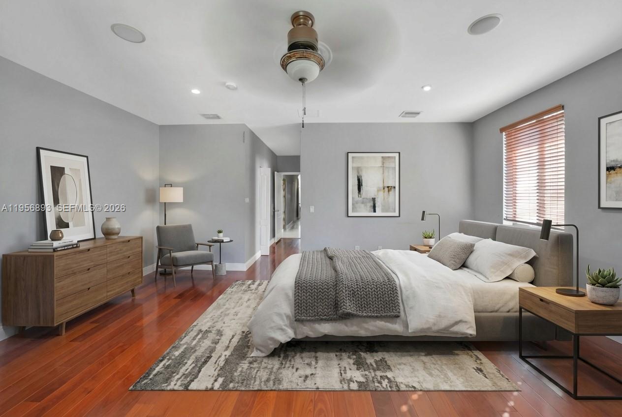 SOUTH BAY ESTATES - Residential