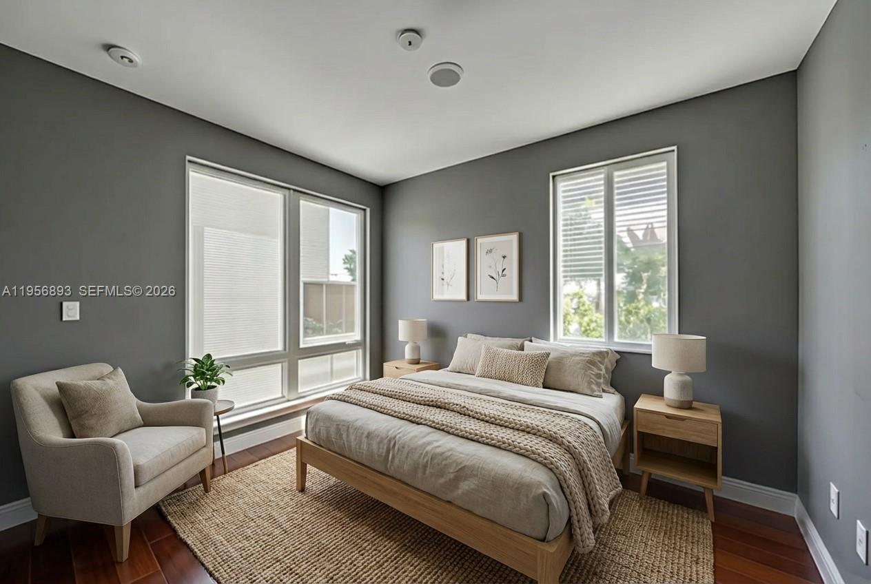 SOUTH BAY ESTATES - Residential