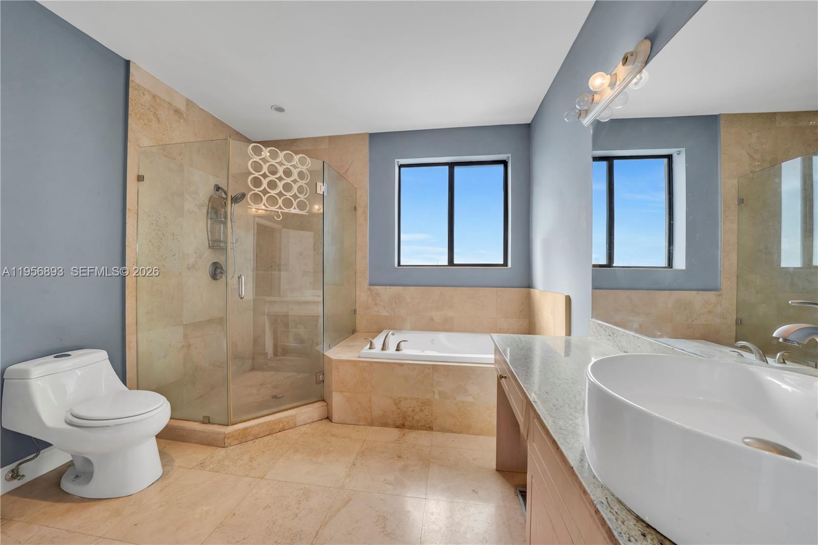 SOUTH BAY ESTATES - Residential