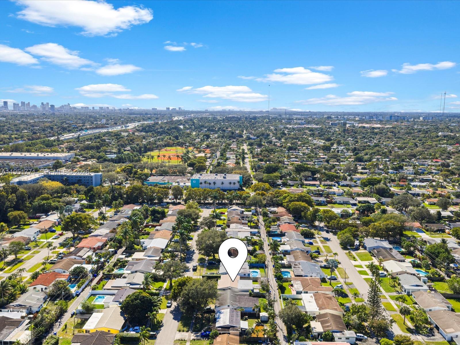 HOLLYWOOD HEIGHTS ADD SEC - Residential