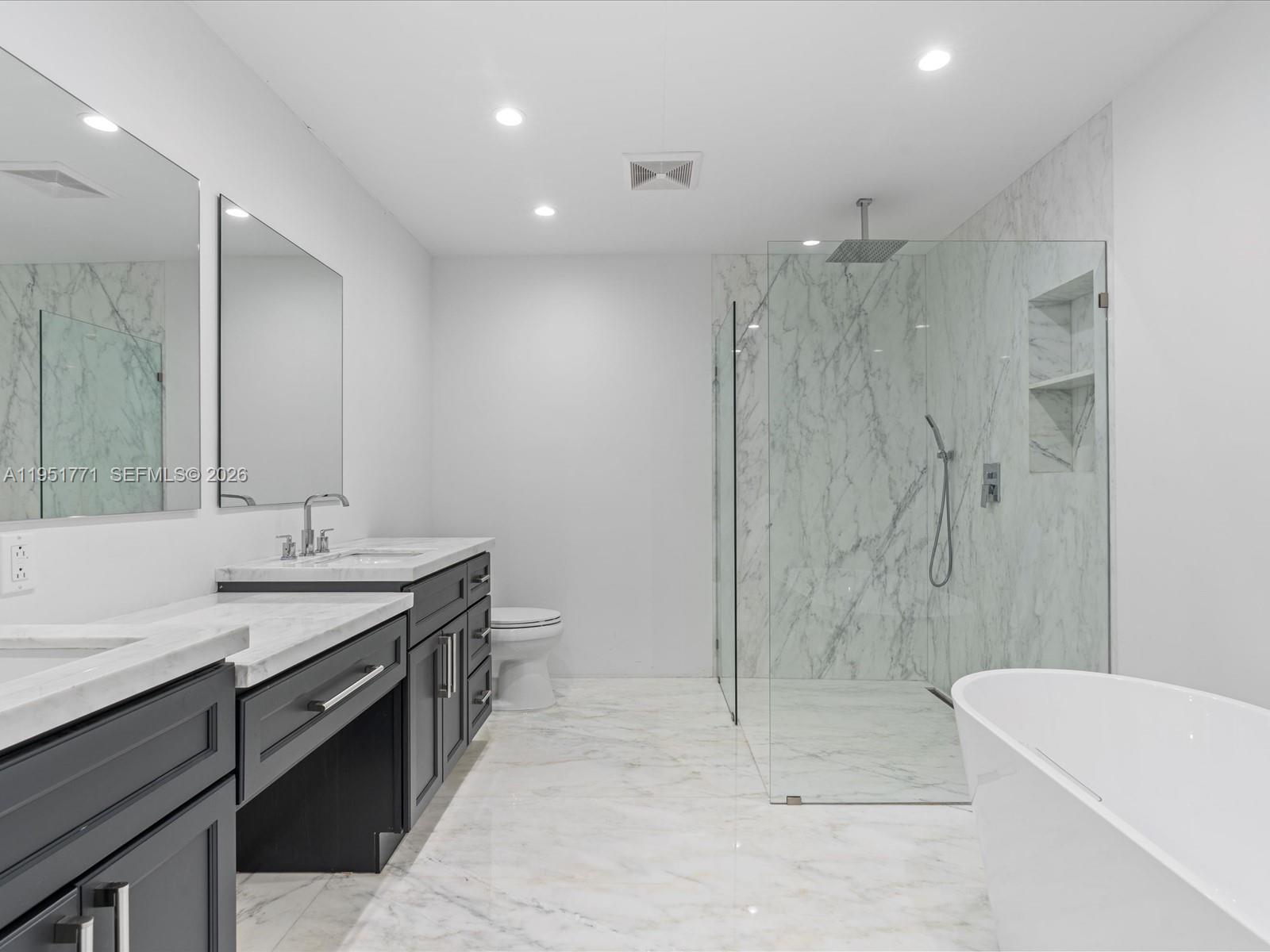 HOLLYWOOD HEIGHTS ADD SEC - Residential