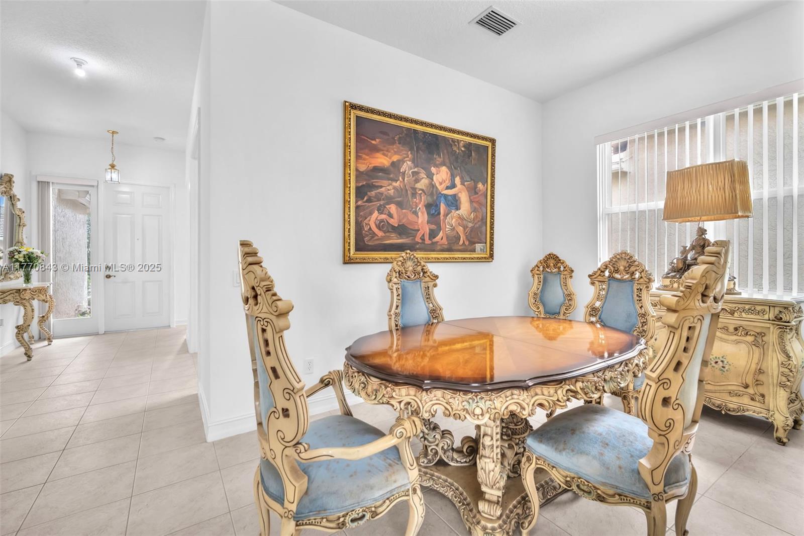 VALENCIA POINTE 3 - Residential