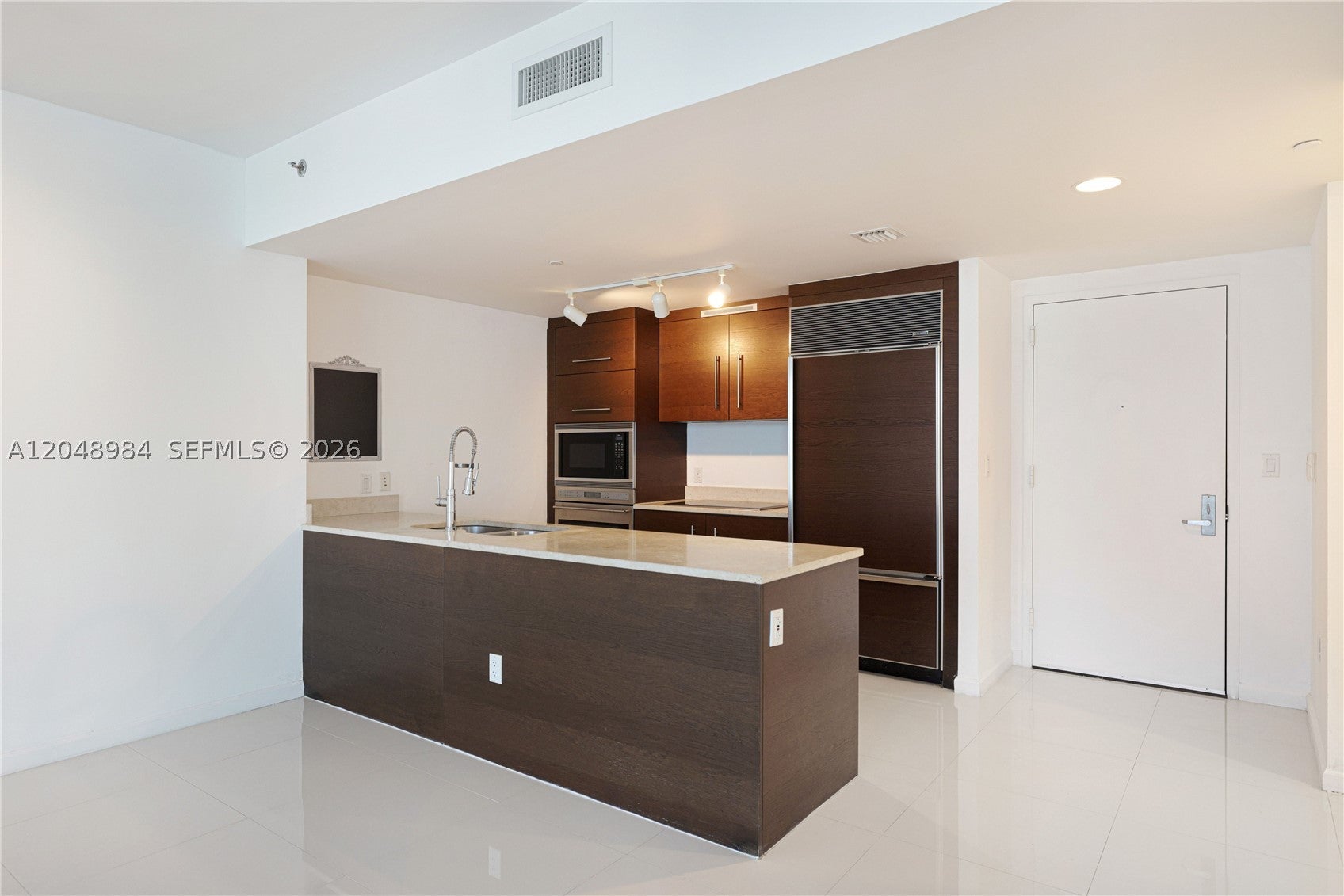 465 Brickell Ave 3506