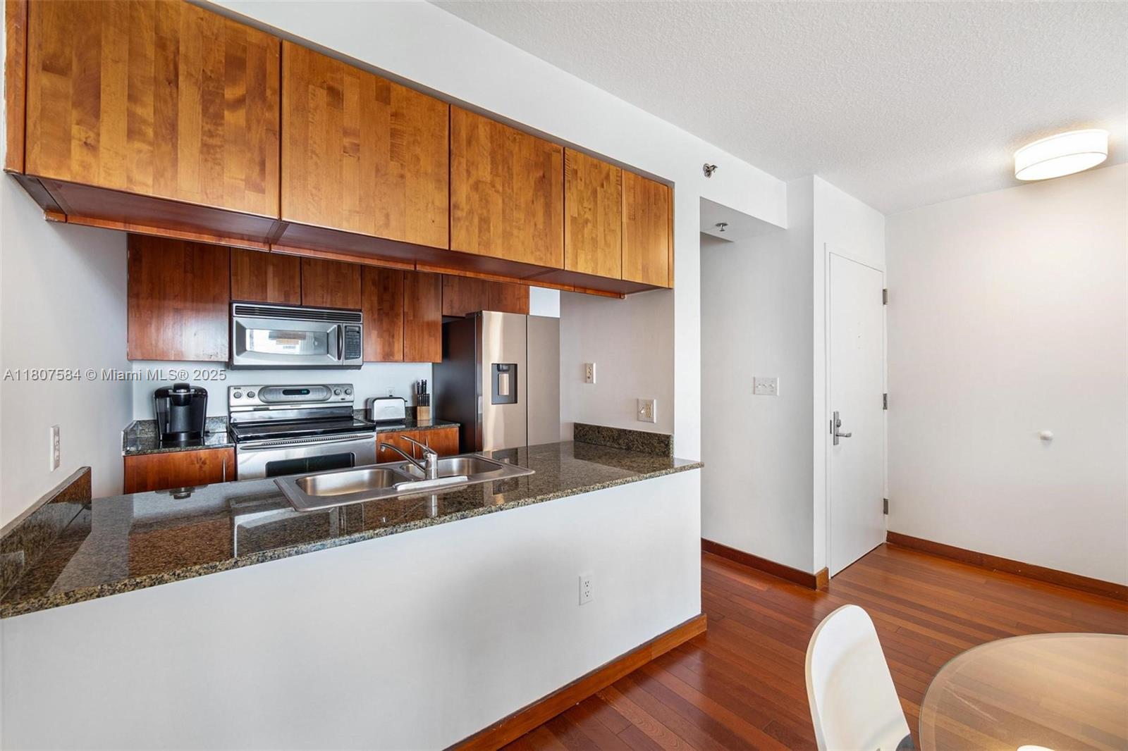 THE CLUB AT BRICKELL BAY - Residential Lease