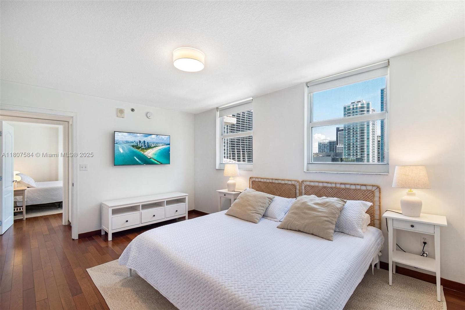 THE CLUB AT BRICKELL BAY - Residential Lease