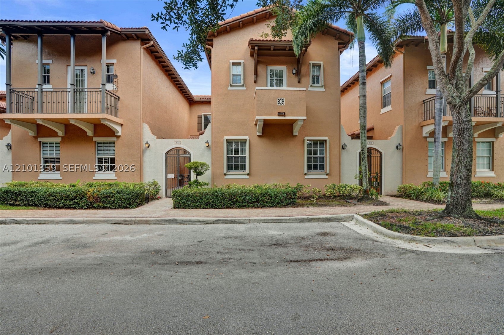 859 SW 147th Ter 0