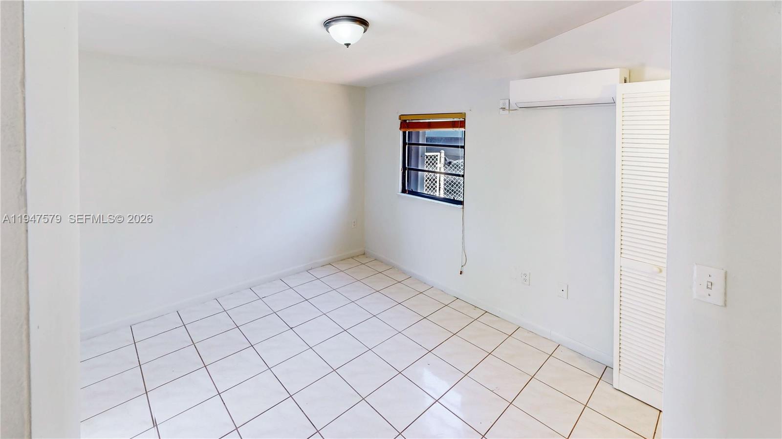 BRADLEY PARK - Residential Income