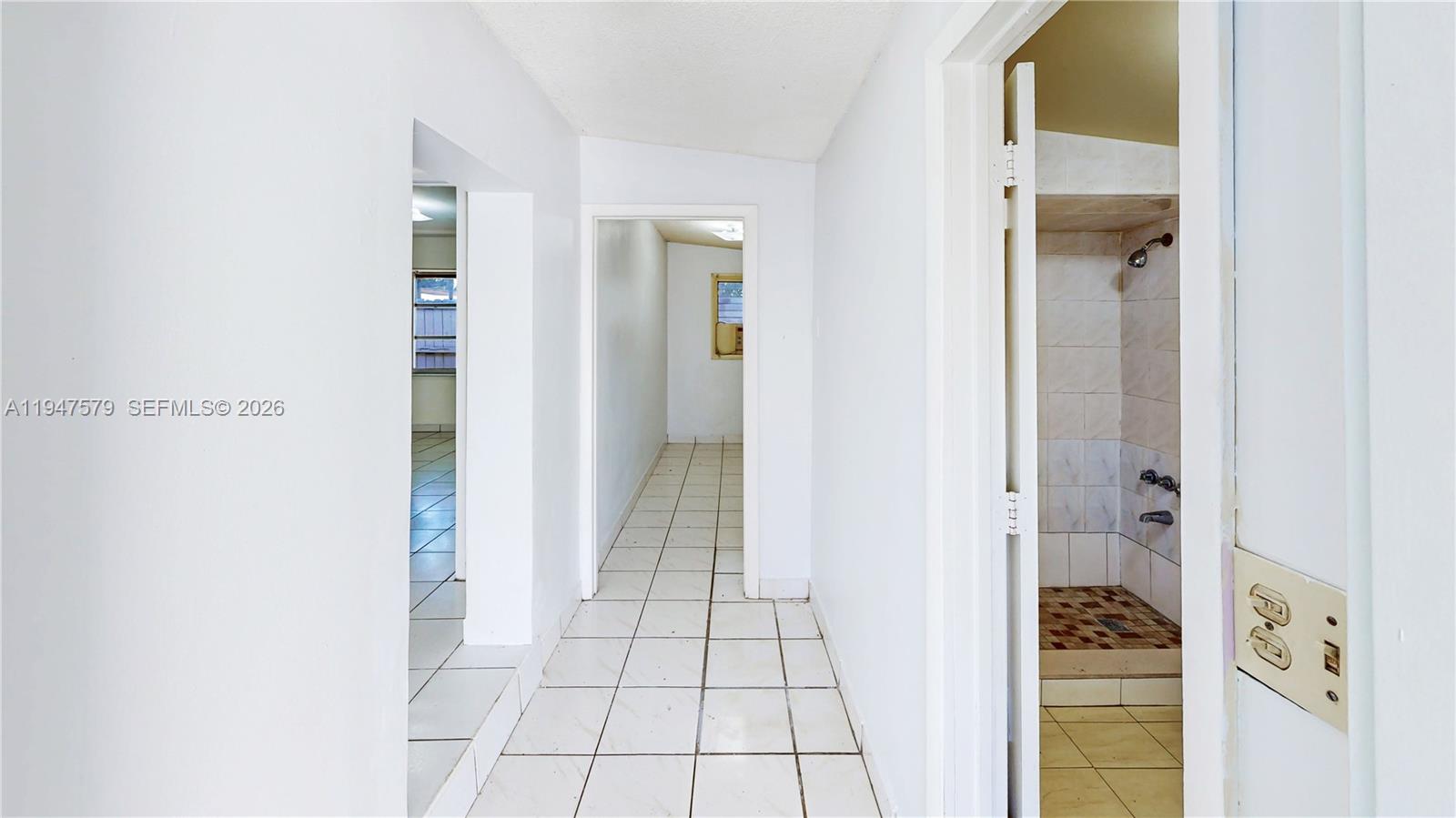 BRADLEY PARK - Residential Income