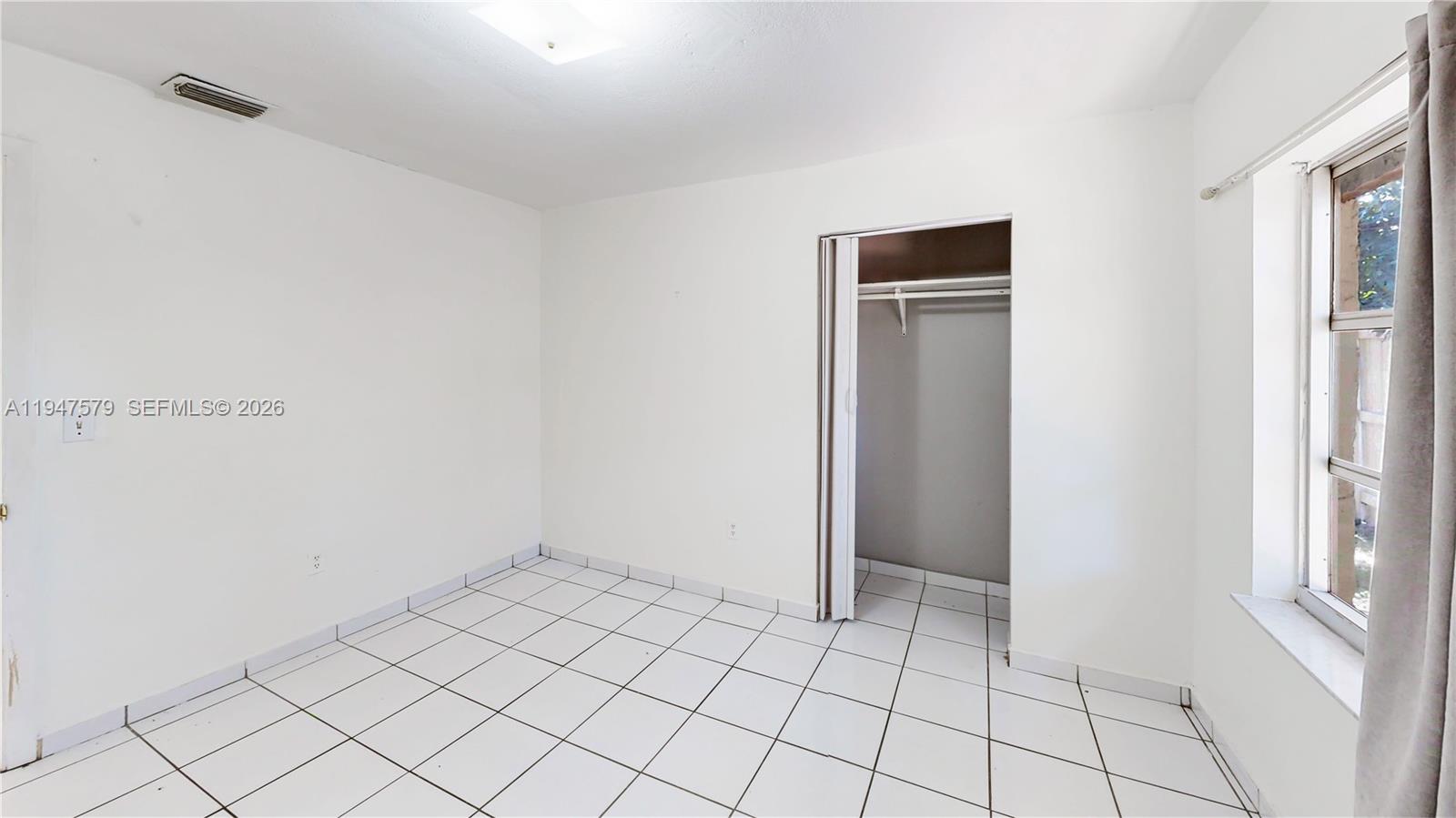 BRADLEY PARK - Residential Income