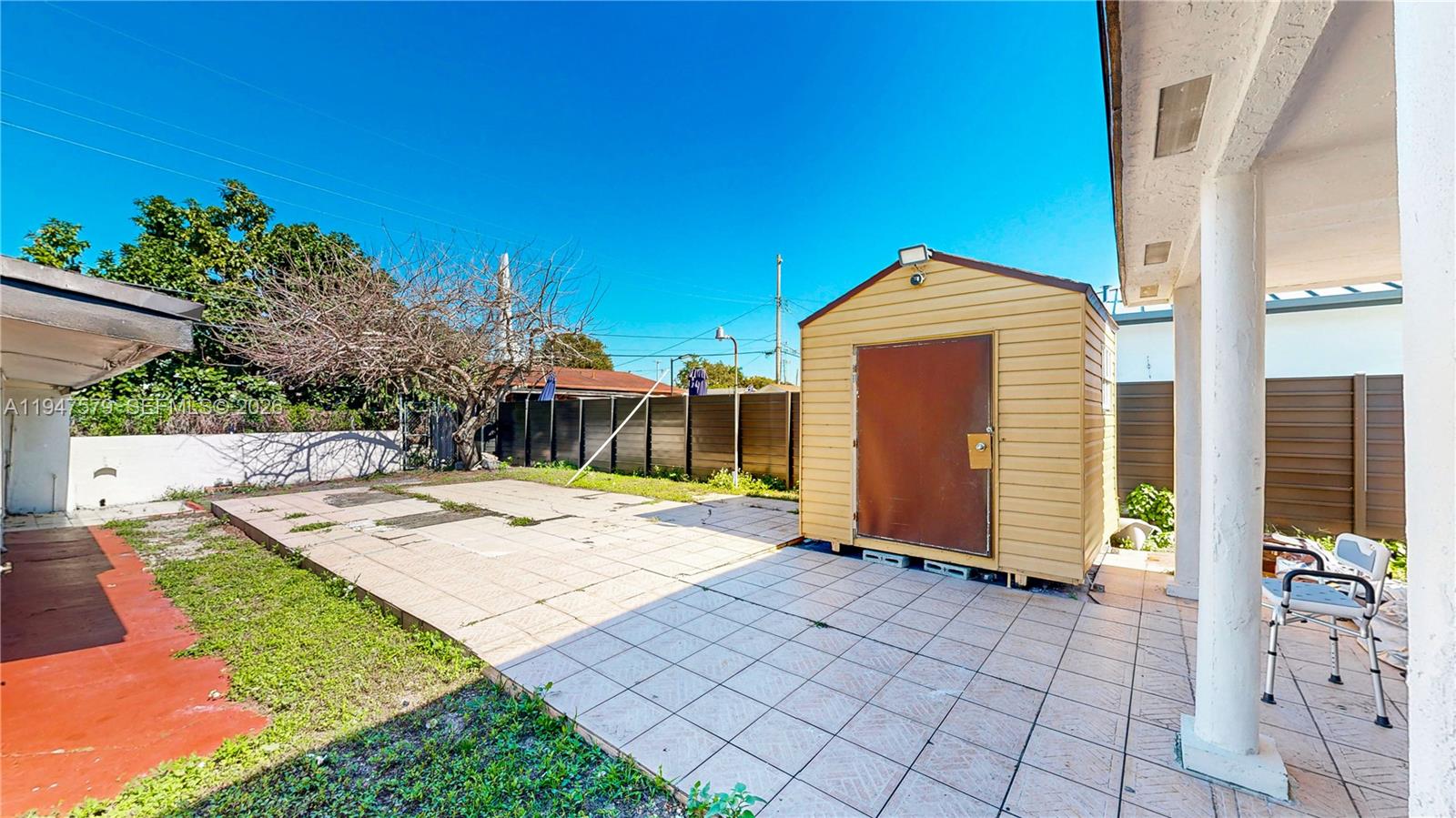 BRADLEY PARK - Residential Income