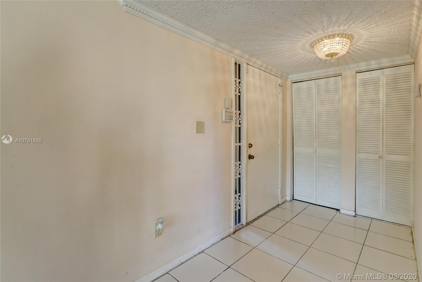 FAIRVIEW OF CALF CL CONDO - Residential