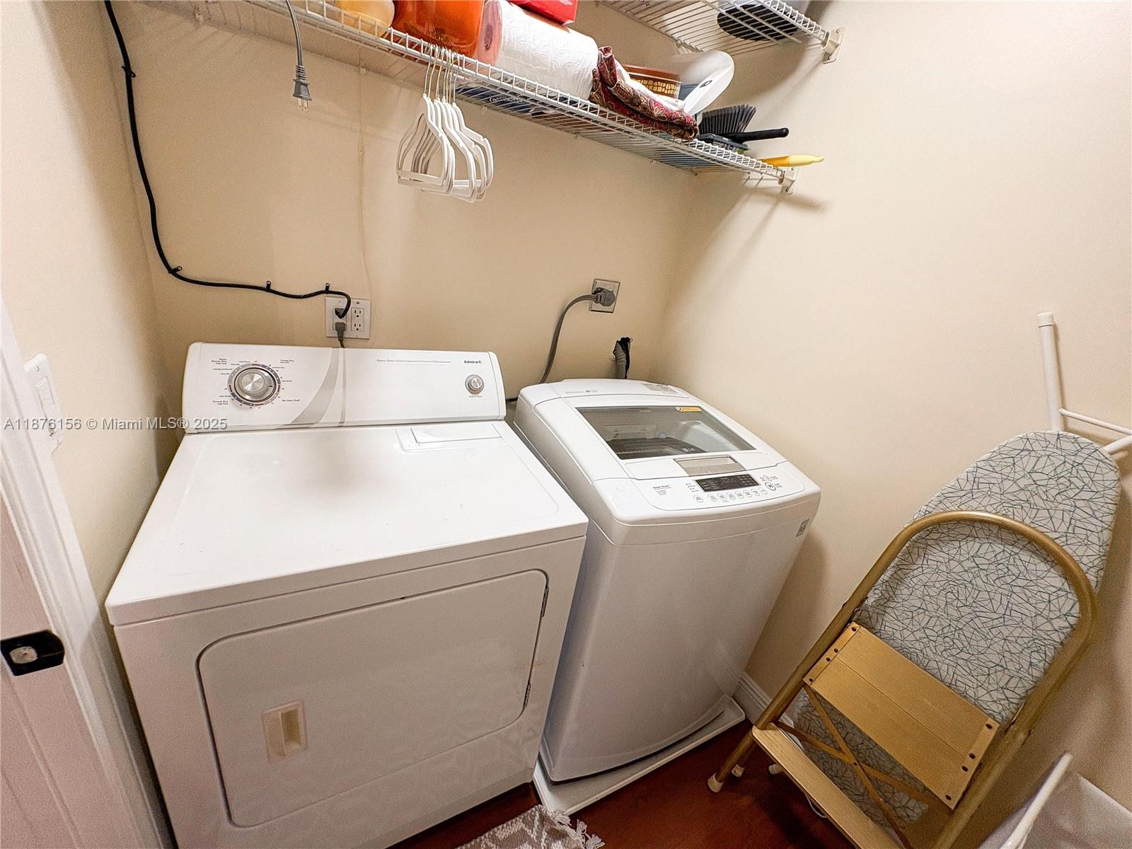 WHISPER WALK CONDOS - Residential