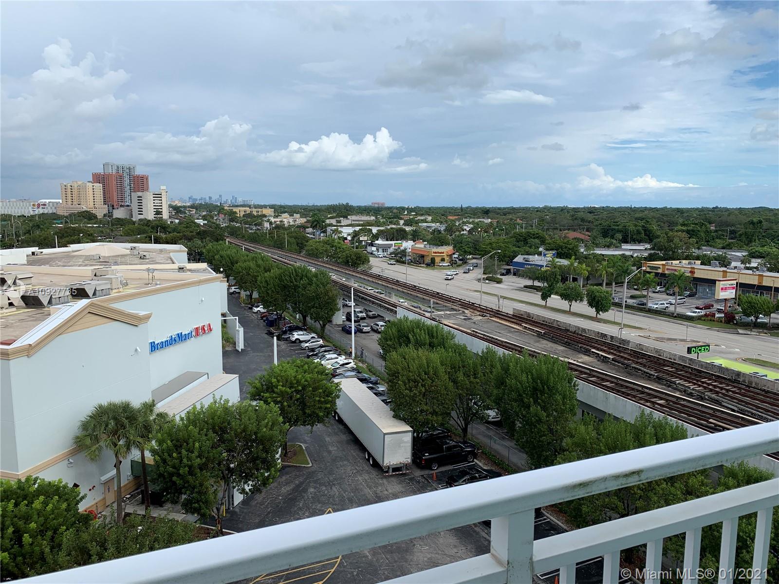 DOWNTOWN DADELAND CONDO N - Residential