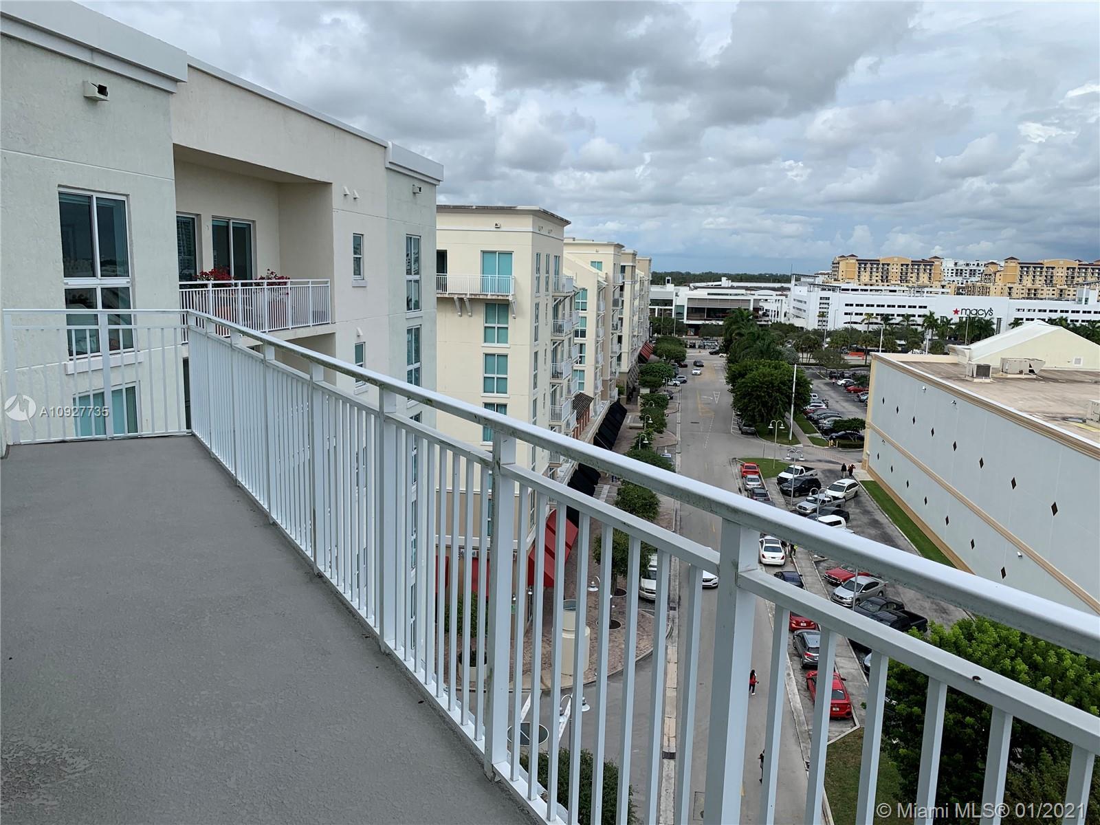 DOWNTOWN DADELAND CONDO N - Residential