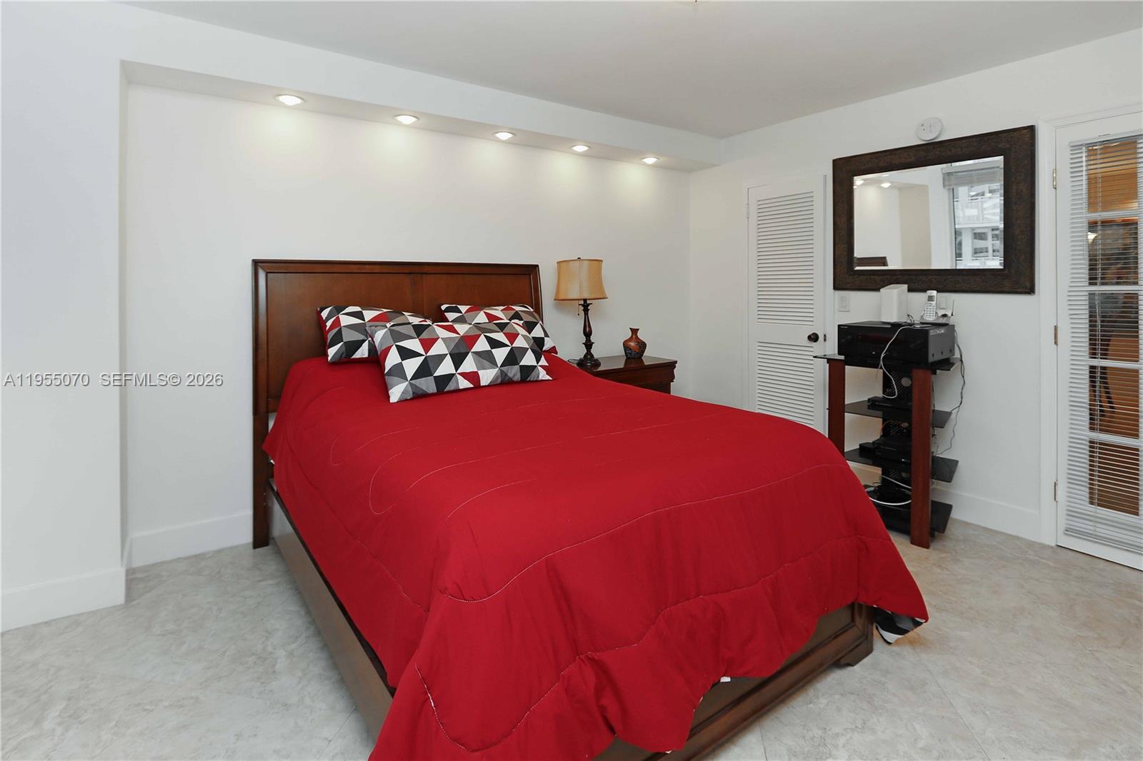 PARKER PLAZA CONDO ESTATE - Residential