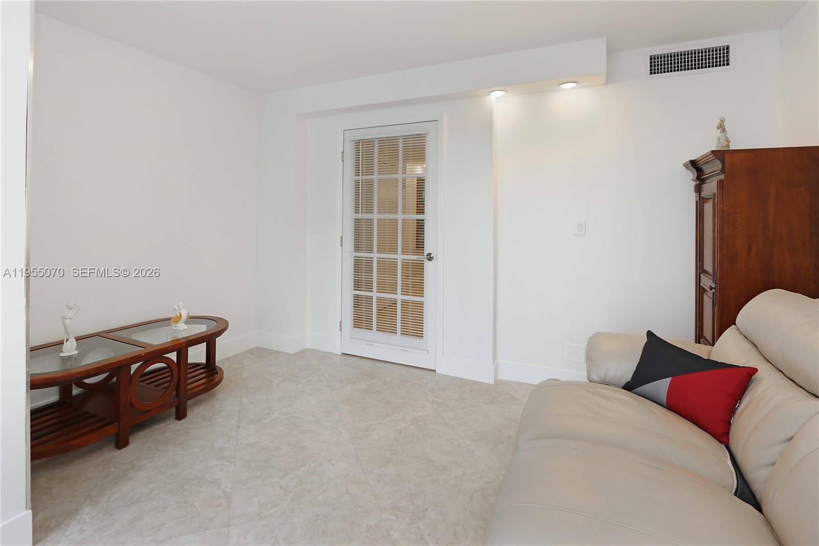 PARKER PLAZA CONDO ESTATE - Residential