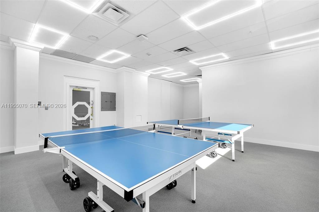 PARKER PLAZA CONDO ESTATE - Residential