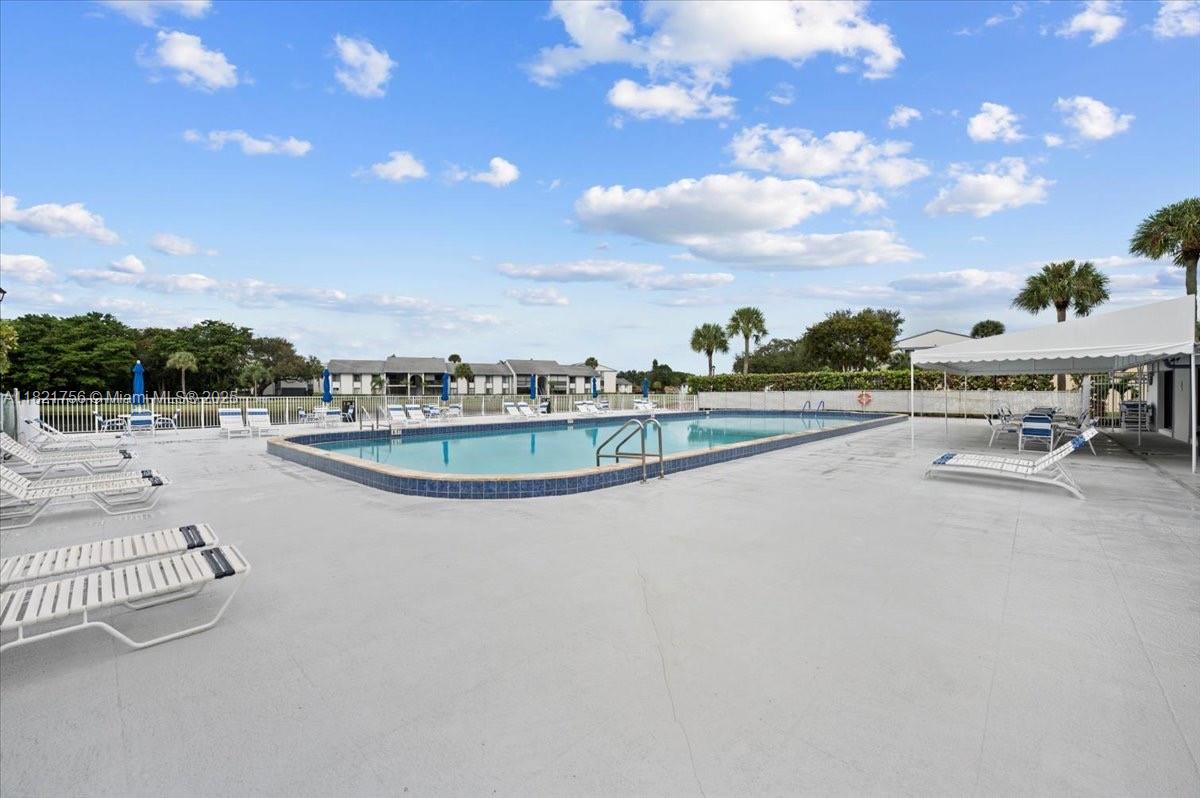 PALM CLUB VILLAGE I CONDO - Residential Lease