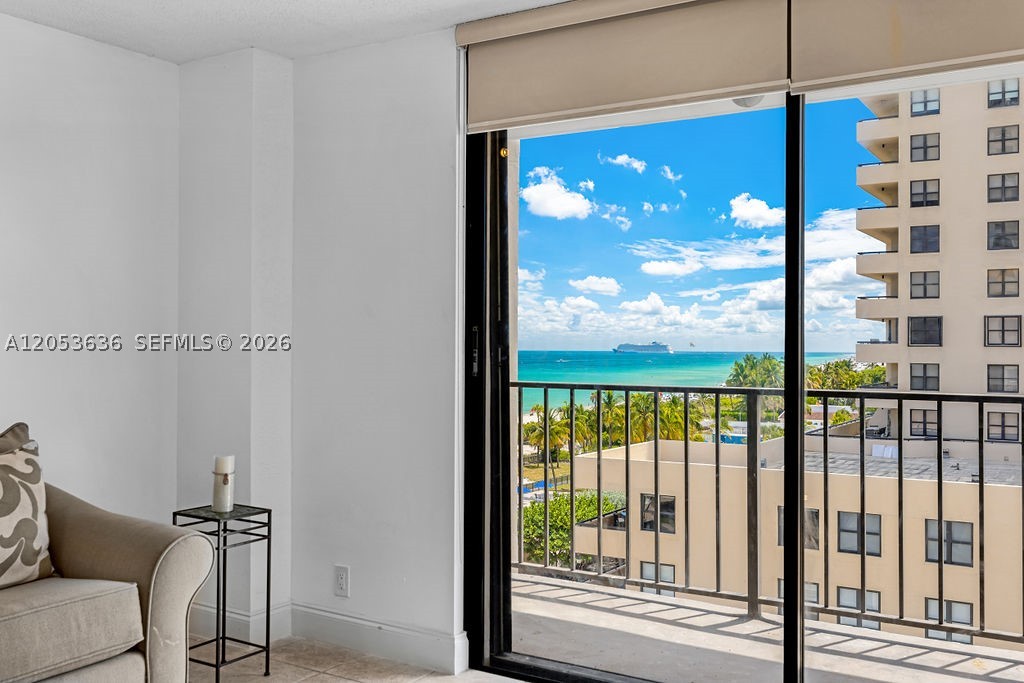 2625 Collins Ave 702