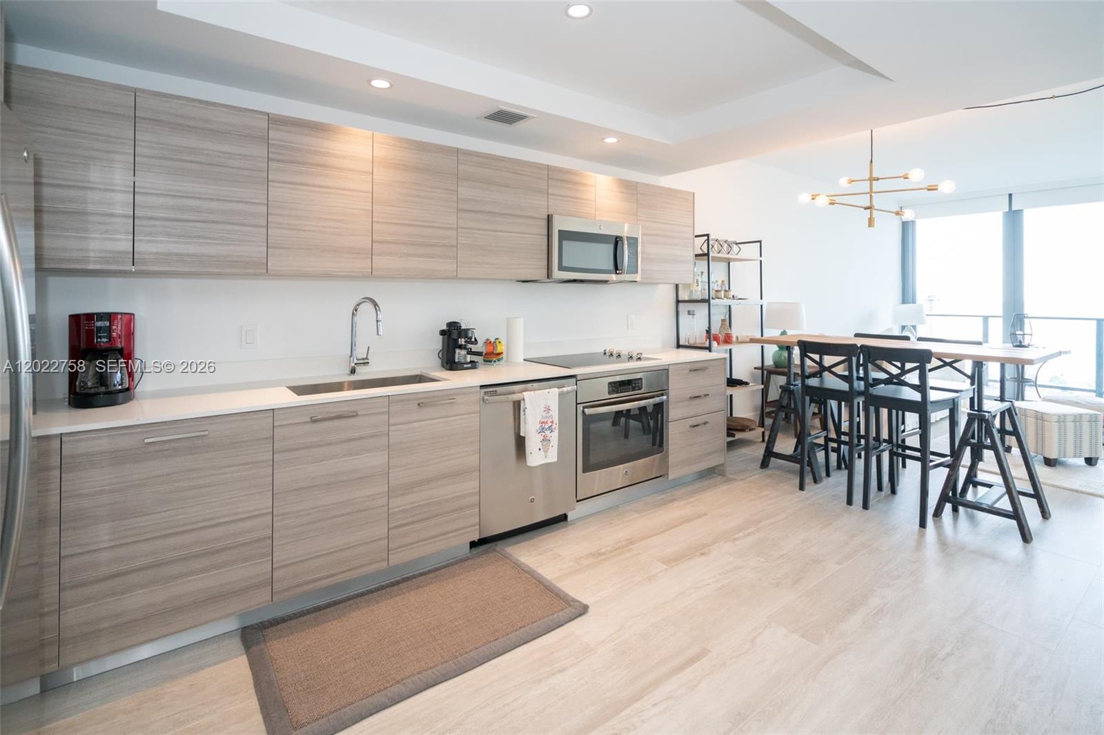 121 NE 34th St 2505