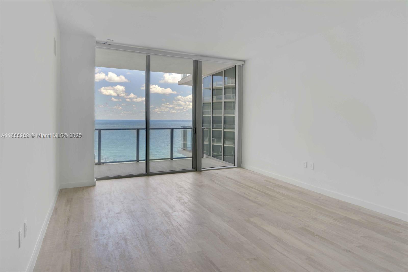 2200 FORT LAUDERDALE BEAC - Residential