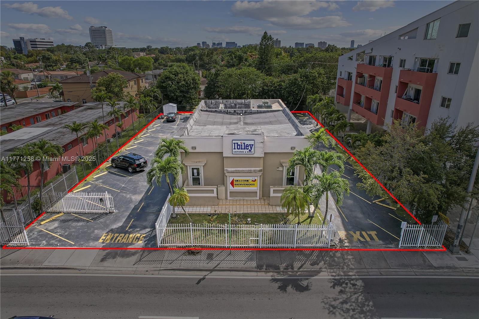 Ground lease or lease opportunity on busy West Flagler Street. 2,846 sf building on a 15,000 sf lot on busy W Flagler Street, two blocks from 27th ave. Perfect property for a Quick Service Drive thru restaurant, car wash, medical or drive thru bank micro branch. This building is a good candidate for drive thru because of the building layout in the center of the lot. Property currently has 22 parking spaces and is rented to a school uniform tenant month to month.