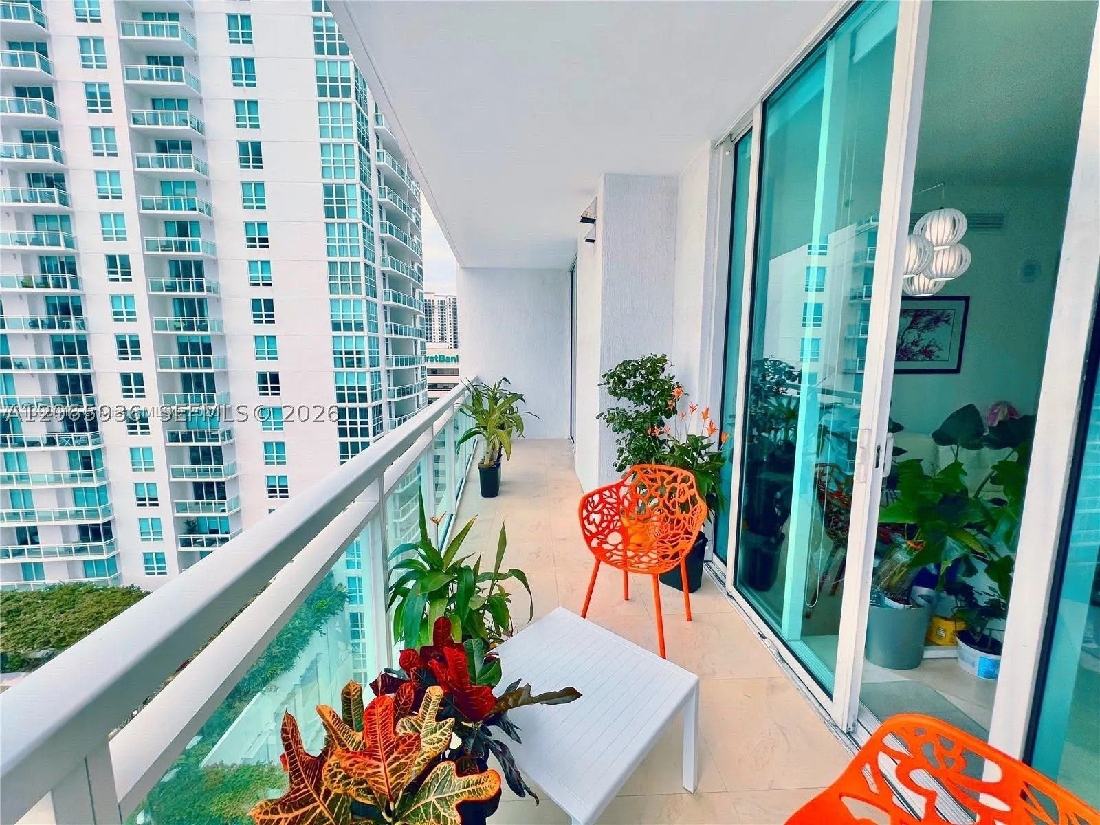 950 Brickell Bay Dr 1807