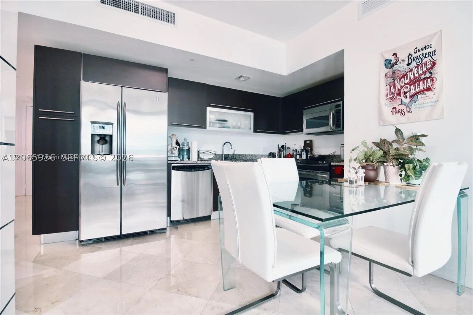 950 Brickell Bay Dr 1807