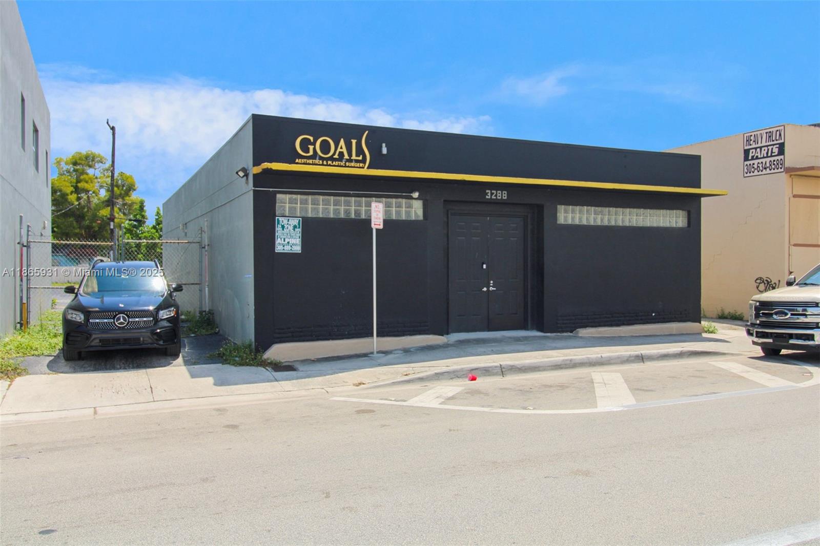 MELROSE HEIGHTS 4TH SEC - Commercial Sale