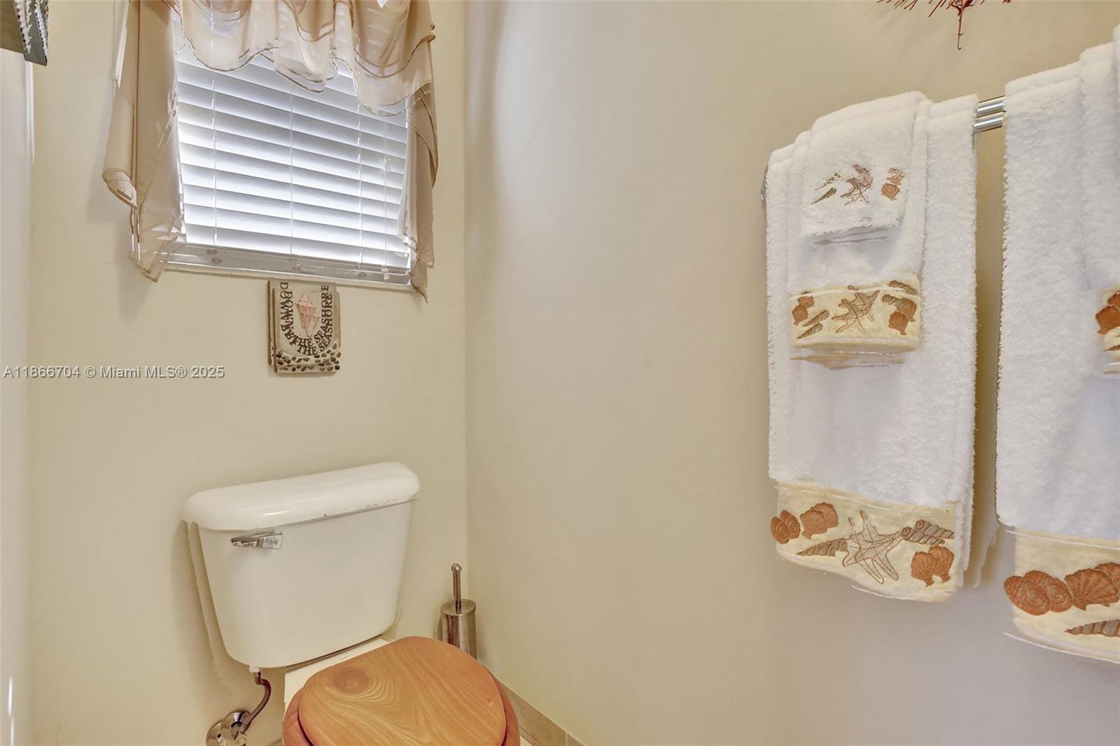 ISLES AT WESTON - Residential