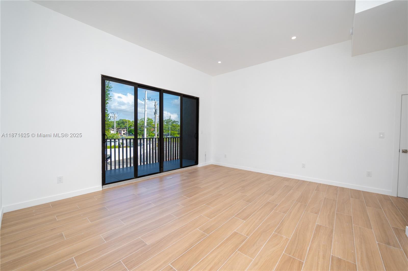 Shady Banks - Residential