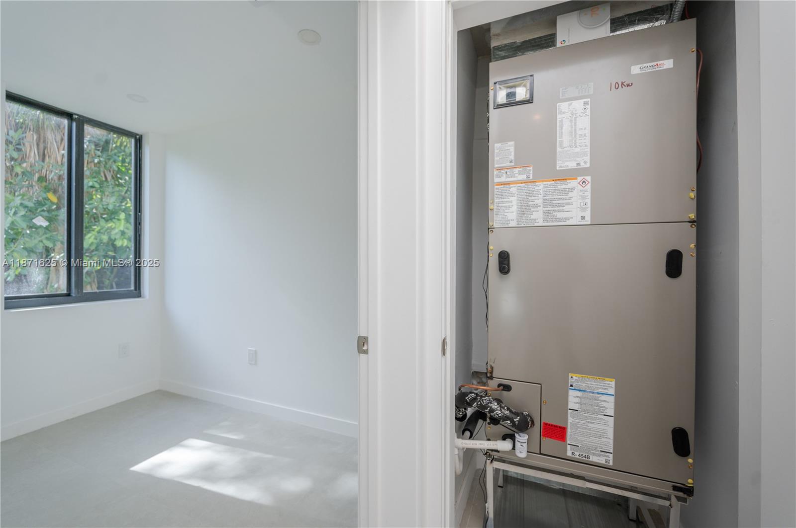 Shady Banks - Residential